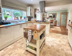 Photo 6- click for photo gallery